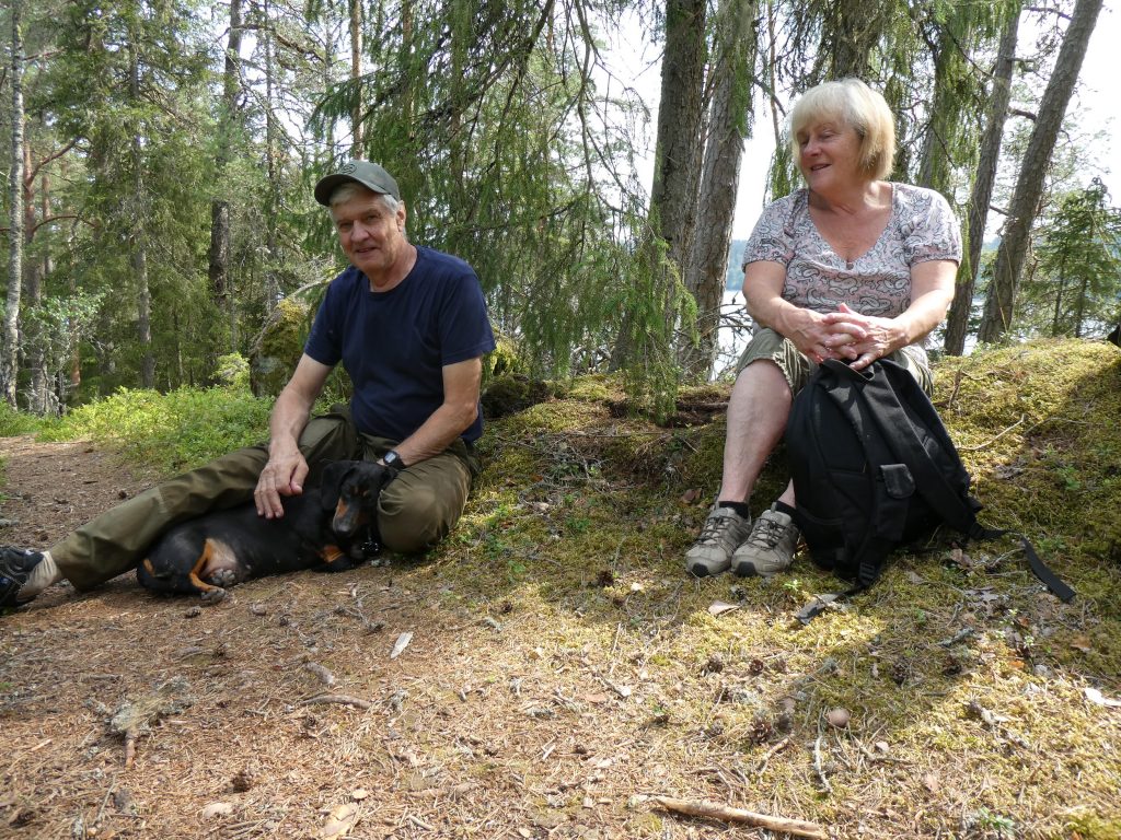 Även våra guider, Göran och Solveig hittade en fin plats tillsammans med sin tax.